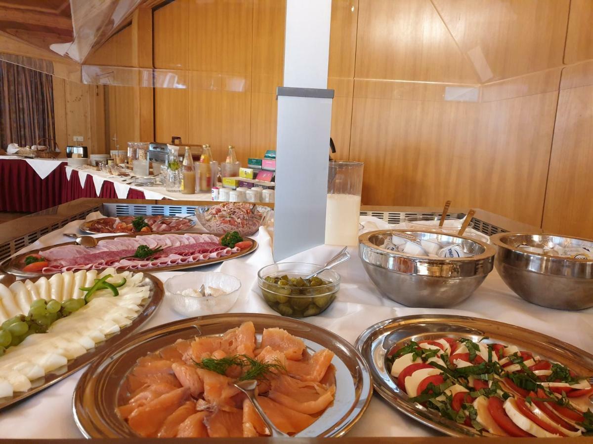 Ringhotel Garni Pflug โอเบอร์เคียร์ช ภายนอก รูปภาพ