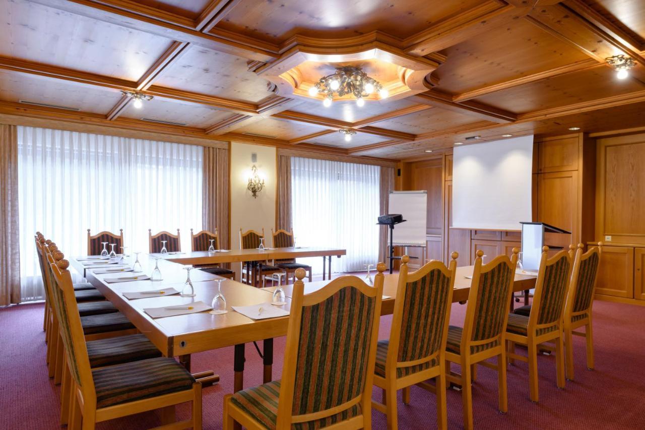 Ringhotel Garni Pflug โอเบอร์เคียร์ช ภายนอก รูปภาพ